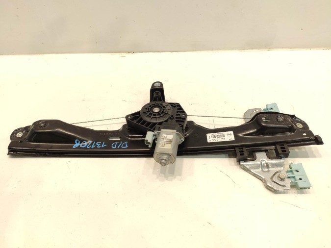 ELEVALUNAS DELANTERO DERECHO NISSAN QASHQAI 2016