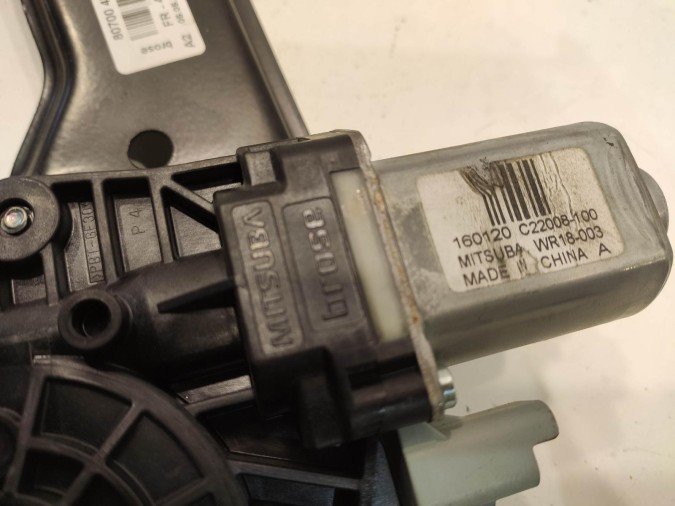 ELEVALUNAS DELANTERO DERECHO NISSAN QASHQAI 2016