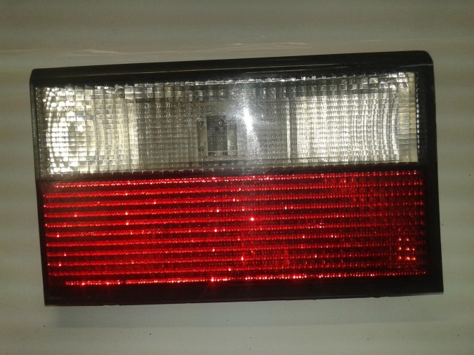 PILOTO TRASERO DERECHO INTERIOR CITROEN XANTIA 1999