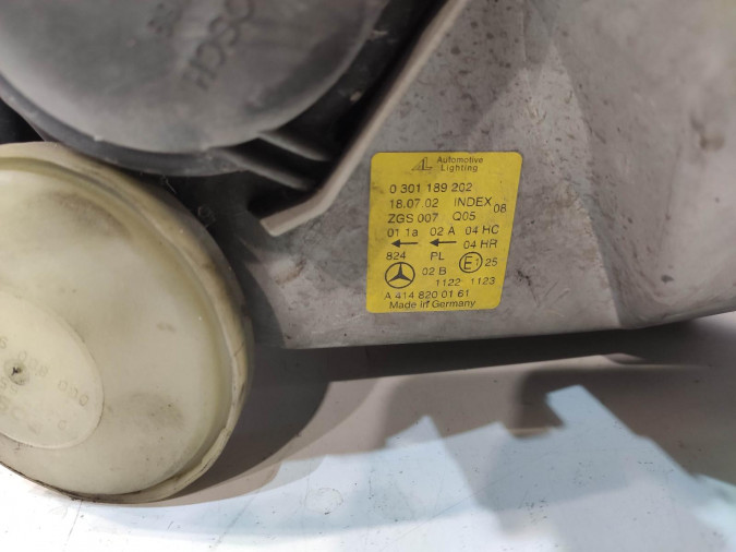 FARO DELANTERO DERECHO RENAULT LAGUNA 2003