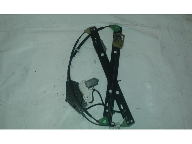 ELEVALUNAS DELANTERO IZQUIERDO AUDI A8 2011