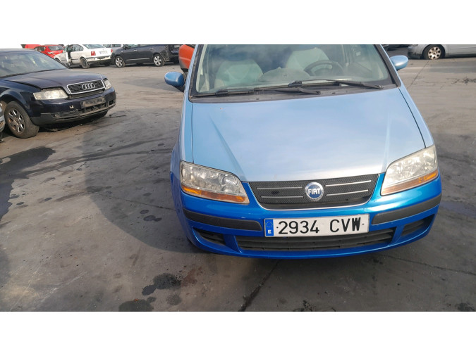 PUERTA DELANTERA DERECHA FIAT IDEA 2004
