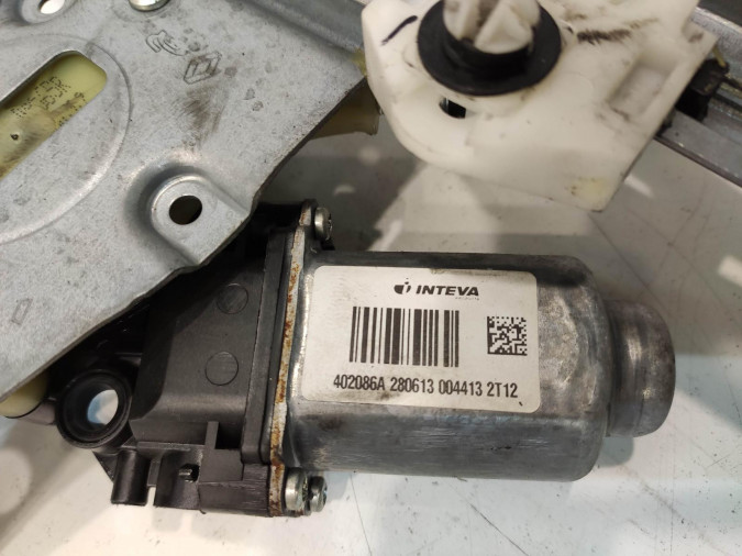 ELEVALUNAS DELANTERO DERECHO RENAULT KANGOO 2013