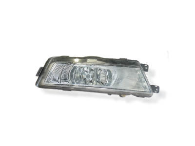 FARO ANTINIEBLA IZQUIERDO SKODA RAPID 2016