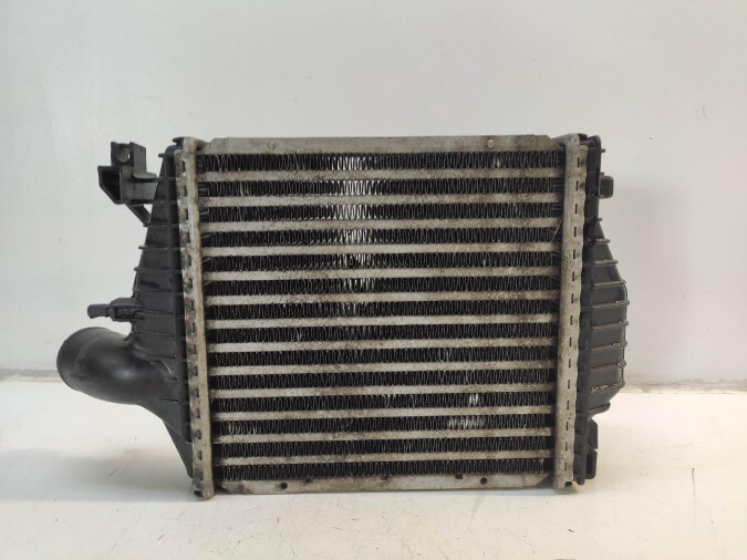 Intercooler MERCEDES VITO 2002