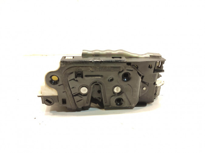 CERRADURA PUERTA DELANTERA DERECHA VOLKSWAGEN GOLF 2009