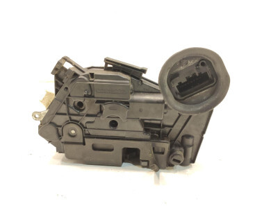 CERRADURA PUERTA TRASERA DERECHA VOLKSWAGEN GOLF 2009