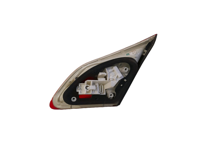 PILOTO TRASERO DERECHO INTERIOIR OPEL ASTRA 2014