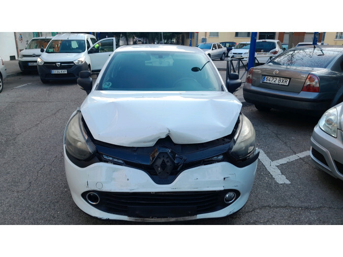 REFUERZO PARAGOLPES TRASERO RENAULT CLIO 2015