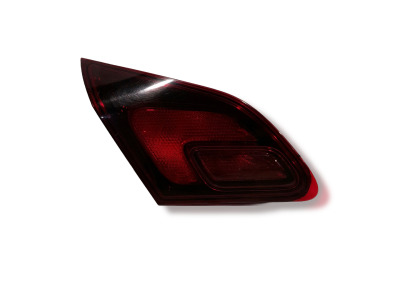 PILOTO TRASERO IZQUIERDO INTERIOR OPEL ASTRA 2010