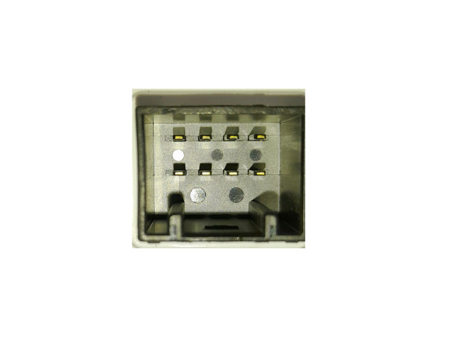 INTERRUPTOR ELEVALUNAS TRASERO HYUNDAI I30 2019