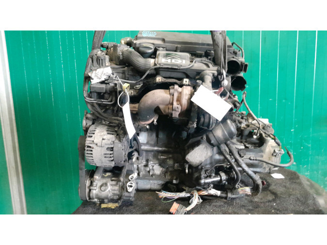 MOTOR CON ACCESORIOS Y CAJA DE CAMBIOS CITROEN C3
