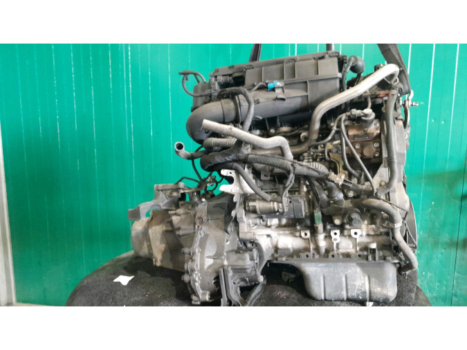 MOTOR CON ACCESORIOS Y CAJA DE CAMBIOS CITROEN C3