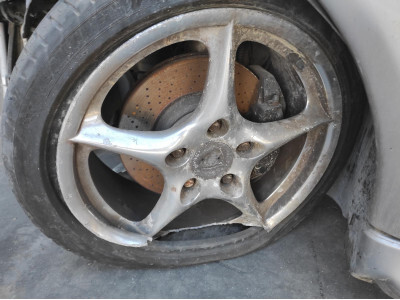 PINZA DELANTERA DERECHA PORSCHE 911 2004