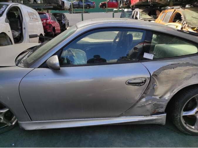 Puerta Delantera Izquierda color Gris PORSCHE 911 2004