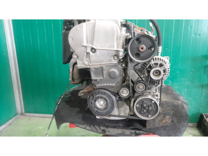 MOTOR CON ACCESORIOS Y CAJA DE CAMBIOS DACIA LOGAN 2008