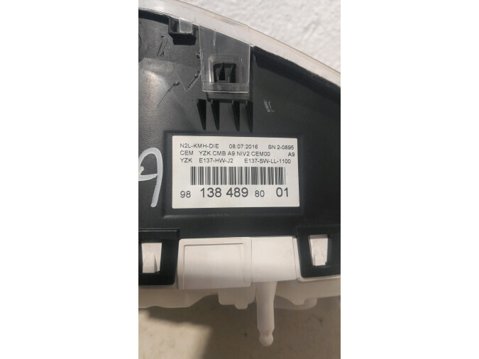 CUADRO INSTRUMENTOS PEUGEOT 208 2016