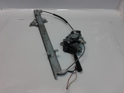 ELEVALUNAS DELANTERO DERECHO NISSAN NV200 2011