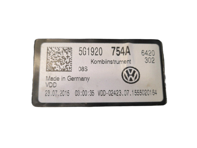 CUADRO INSTRUMENTOS VOLKSWAGEN GOLF GTE 2015