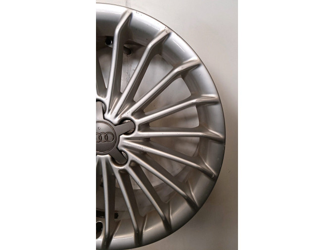 LLANTA  AUDI A4 2013