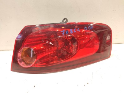 PILOTO TRASERO DERECHO FIAT CROMA 2008