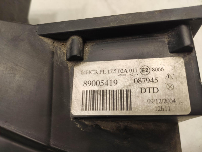 FARO DELANTERO DERECHO TOYOTA COROLLA 2001