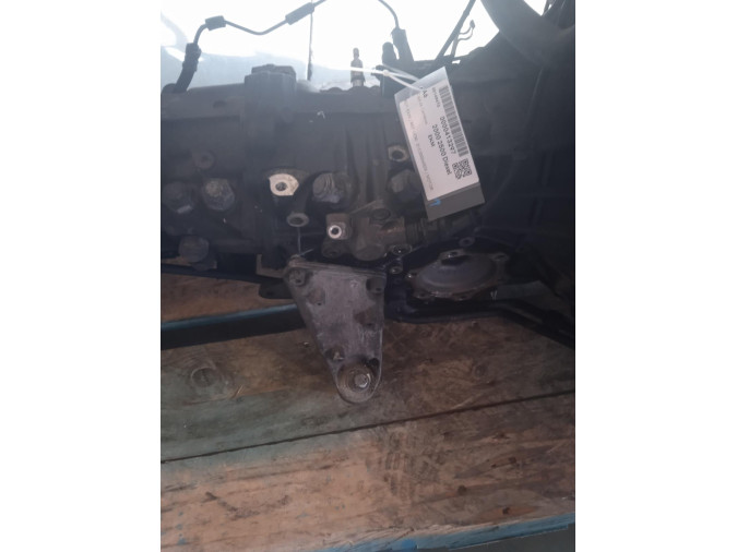 CAJA CAMBIOS AUDI A6 2000