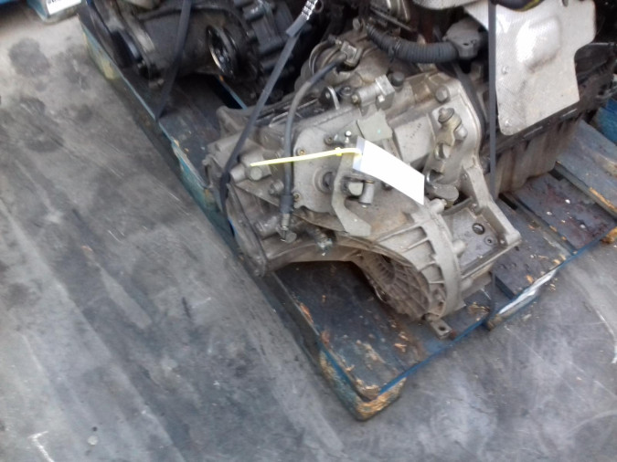 CAJA CAMBIOS OPEL VECTRA 2000