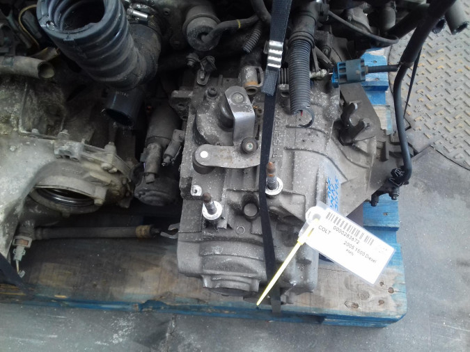 CAJA CAMBIOS MITSUBISHI COLT 2005