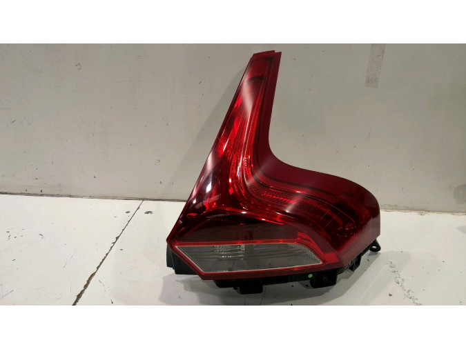 PILOTO TRASERO DERECHO MERCEDES C 220 BLUETEC / D ROJO / BLANCO 42178