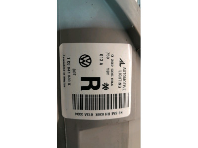 FARO DELANTERO DERECHO VOLKSWAGEN NEW BEETLE 1999