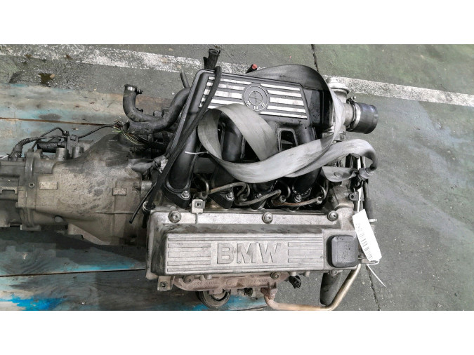 MOTOR CON ACCESORIOS Y CAJA DE CAMBIOS BMW 318TDS 1995