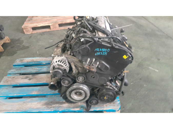 MOTOR CON ACCESORIOS Y CAJA DE CAMBIOS FIAT BRAVO 2011