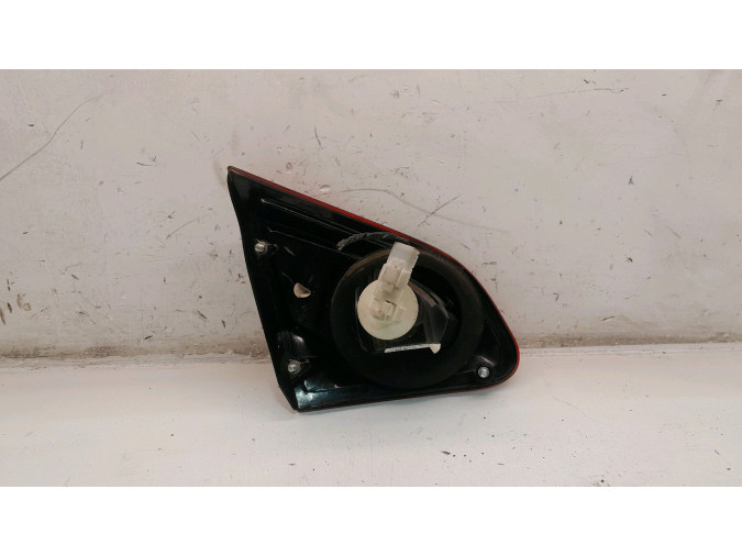 PILOTO TRASERO DERECHO INTERIOR NISSAN QASHQAI 2012