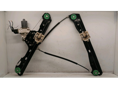 ELEVALUNAS DELANTERO DERECHO BMW 120D 2005