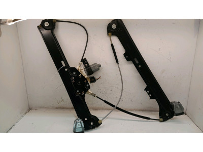 ELEVALUNAS DELANTERO IZQUIERDO BMW 520D 2008