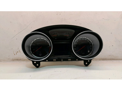 CUADRO INSTRUMENTOS OPEL ASTRA 2016