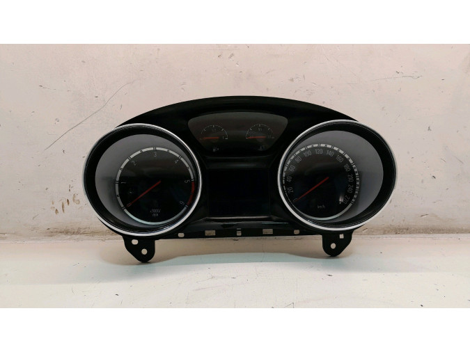 CUADRO INSTRUMENTOS OPEL ASTRA 2016
