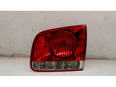 PILOTO TRASERO DERECHO VOLKSWAGEN TOUAREG 2005