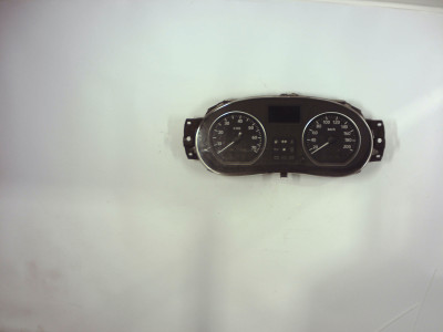 Cuadro instrumentos DACIA SANDERO 2011