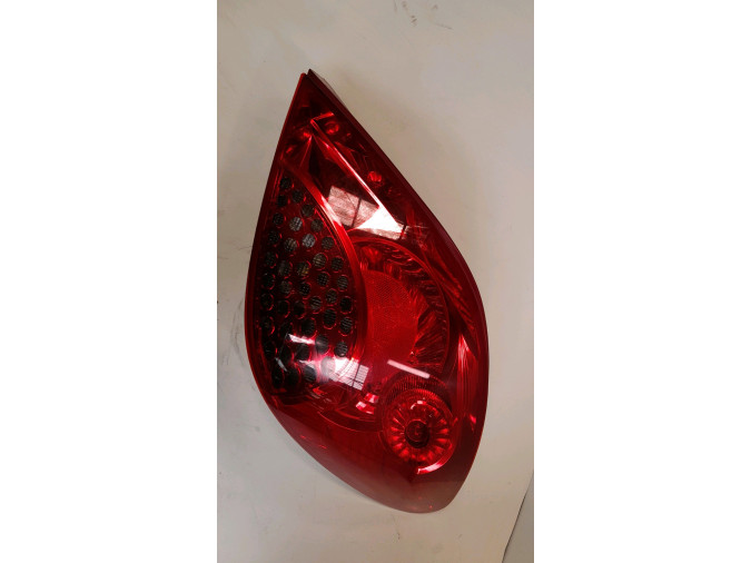 PILOTO TRASERO DERECHO PEUGEOT 207 2008
