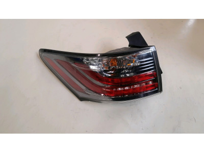 PILOTO TRASERO IZQUIERDO LEXUS CT 200H 2016