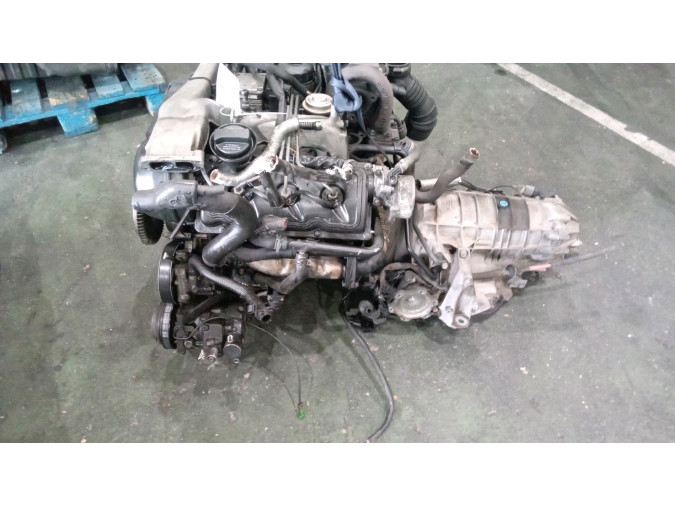 MOTOR CON ACCESORIOS Y CAJA DE CAMBIOS AUDI A6 2000