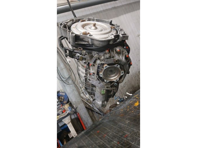 MOTOR CON ACCESORIOS Y CAJA DE CAMBIOS AUDI A6 2000