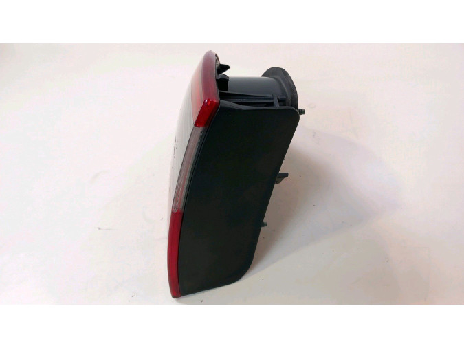 PILOTO TRASERO IZQUIERDO SEAT LEON 2002