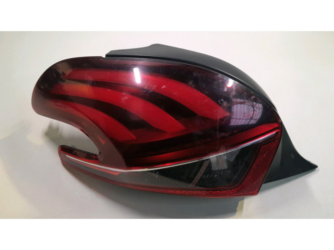 PILOTO TRASERO IZQUIERDO PEUGEOT 208 2016