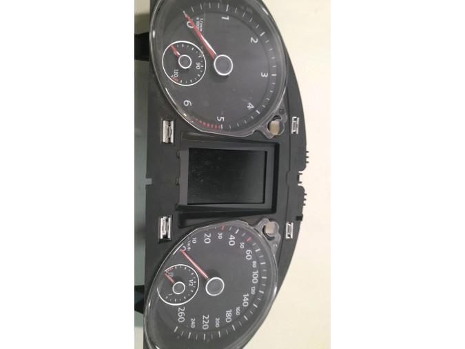 CUADRO INSTRUMENTOS VOLKSWAGEN PASSAT 2010