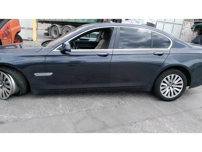 BOMBA LIMPIA BMW 730D 2011