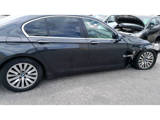 BOMBA LIMPIA BMW 730D 2011