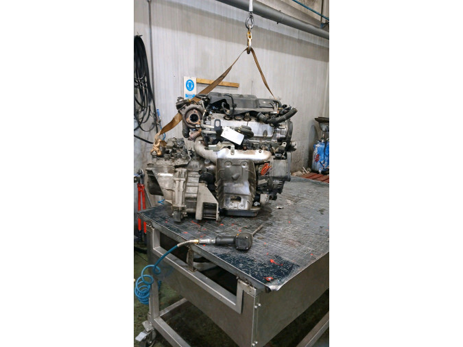 Motor OPEL VECTRA 2004